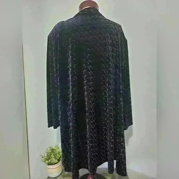 Michel Antoni soft faux fur  jacket. Size xxl - Picture 6 of 7